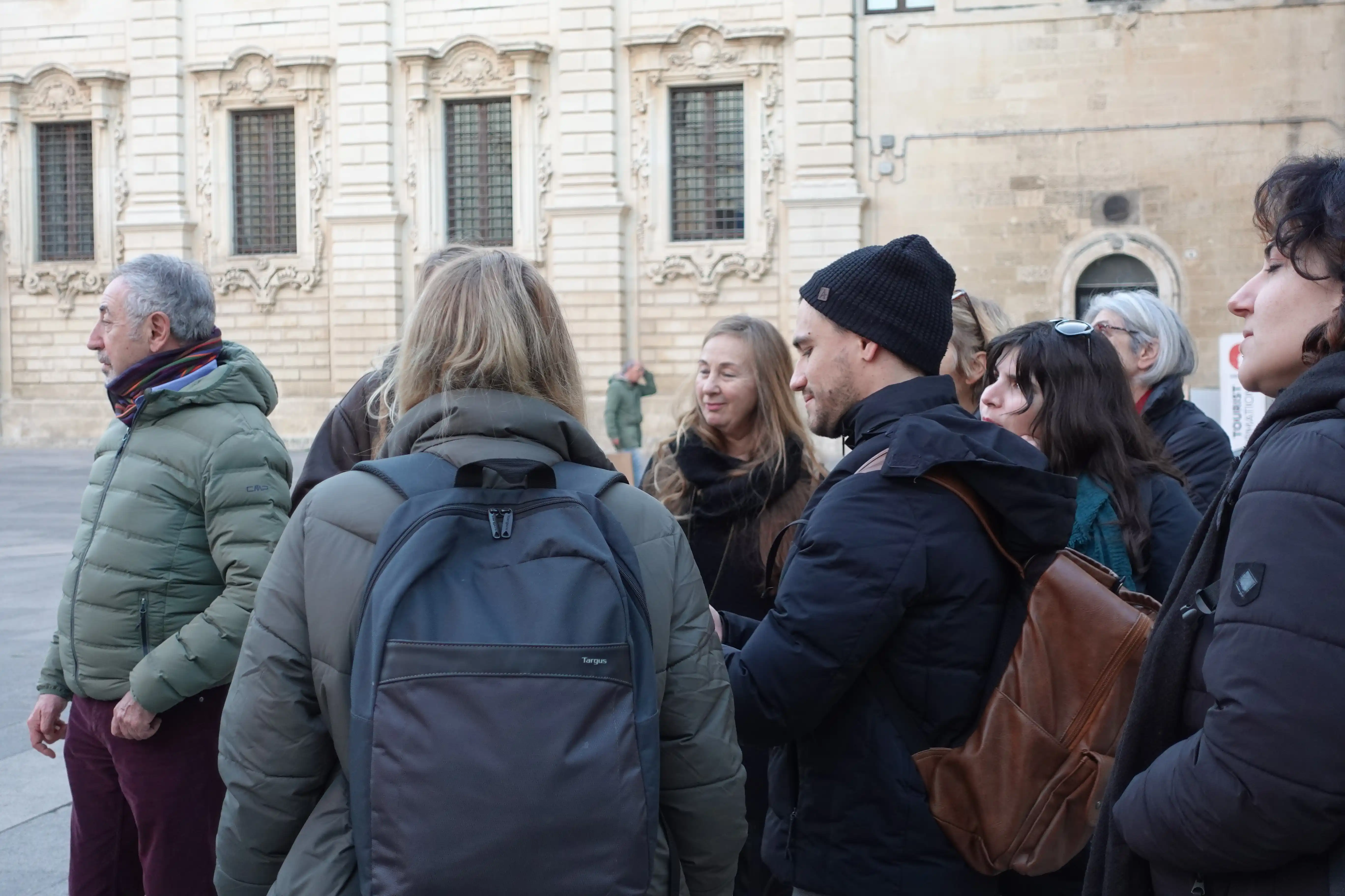 ESCAPERS walk in the city with seniors